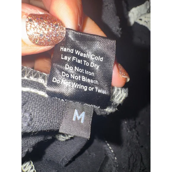 RARE POL Black & White Peace Sign Duster Jacket M Medium Women’s NWOT - Picture 6 of 9